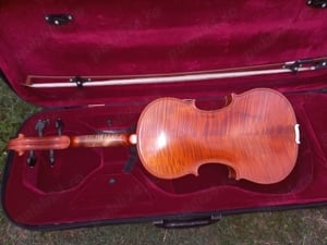 Vând vioară 4 x 4 cu husă,arcuș și contrabărbie - imagine 4