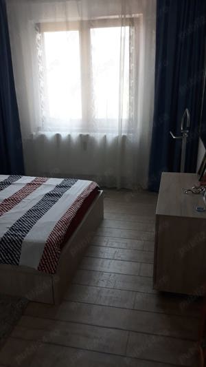 Proprietar - inchiriez apartament cu 3 camere in cartierul crangasi - imagine 5