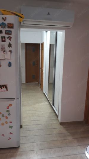 Proprietar - inchiriez apartament cu 3 camere in cartierul crangasi - imagine 2