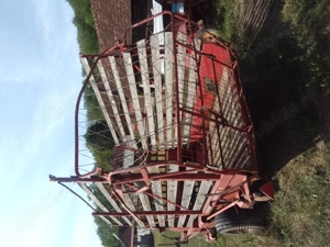 vând remorcă adunat fân - imagine 2