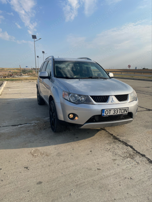 Mitsubishi Outlander 2,0did 4x4 Instyle - imagine 2