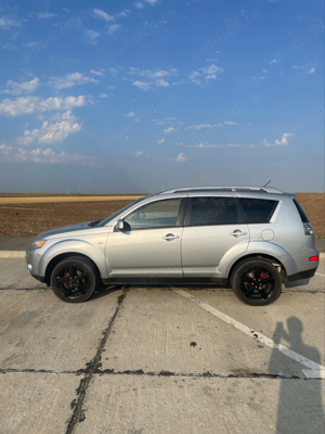Mitsubishi Outlander 2,0did 4x4 Instyle - imagine 4