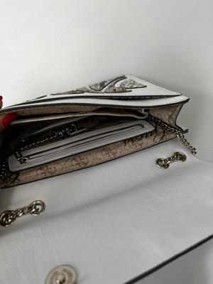 Geantă Guess crossbody albă - imagine 5