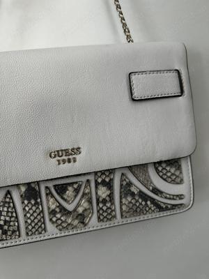Geantă Guess crossbody albă - imagine 2