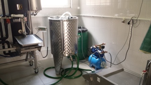 Linie procesare suc de mere