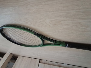 Vând rachetă de tenis de câmp Wilson 