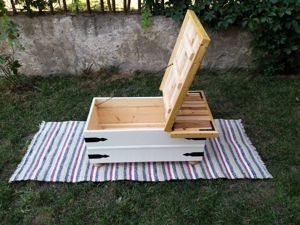 Masa de cafea lemn masiv stil rustic cu spatiu depozitare