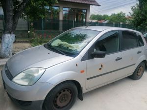 Vand ford fiesta model 2005 - imagine 5