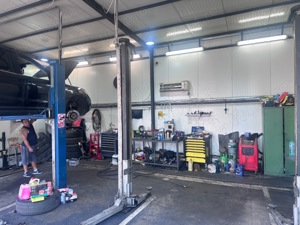 Angajăm mecanici și electricieni auto! - imagine 3