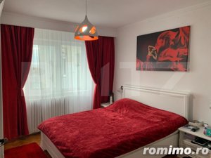 Apartament de 2 camere decomandat, zona Cetate - imagine 3