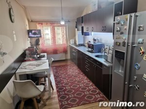 Apartament cu doua camere, bucatarie spatioasa si baie - imagine 9