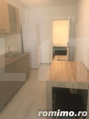 Apartament de 3 camere, etaj intermediar, decomandat, cartier Europa - imagine 3