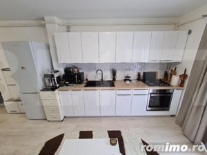 Apartament 2 camere, etaj intermediar, mobilat modern, zona Porii - imagine 2