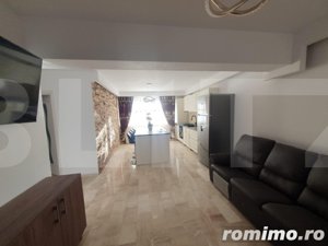 Apartament cu 3 camere, 54 mp, mobilat si utilat de lux, zona Petrom - imagine 2