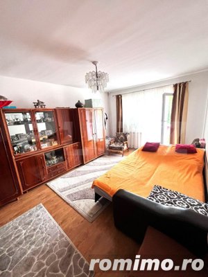 Apartament cu 2 camere, decomandat, orientare sudica, zona Plopilor - imagine 2