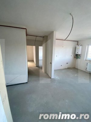 Apartament 3 camere, 70mp + 22mp terasa, etaj intermediar, zona Regal - imagine 3