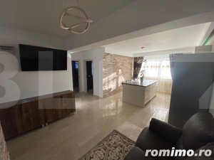 Apartament cu 3 camere, la cheie, etaj intermediar, zona Petrom - imagine 2