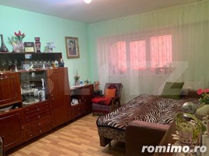 Apartament, 3 camere decomandate, 65mp, zona Zorilor - imagine 2