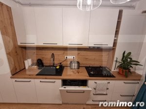 Apartament de LUX, 2 camere, 53mp, lift, parcare, terasa 11mp, zona Floresti - imagine 2