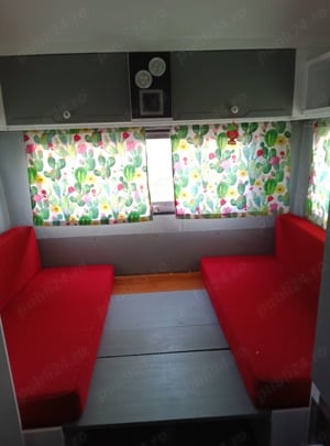 Rulotă superbă perfectă de vacanțe  - imagine 4