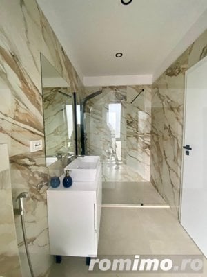 Duplex de lux cu lift si priveliste panoramica, 210 mp, 350 mp teren, Gruia - imagine 7