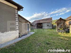 Casa de vacanta la tara, 830 mp teren, zona sat Dumbrava - imagine 8