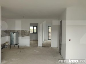 Casa individuala cocheta, 3 camere, 70 mp, teren 350 mp, Campenesti - imagine 2