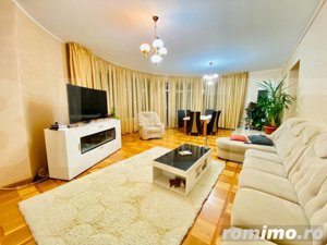 Casa 320 mp, terasa, gradina, garaj, zona Golden Tulip - imagine 2