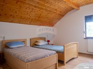 COMISION 0% | Vila tip Duplex in Comarnic cu suprafață generoasă - imagine 13