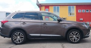 MITSUBISHI OUTLANDER 2.2, DI-D 4WD, 2018,4X4, manual, 7 locuri,leasing terminat - imagine 2
