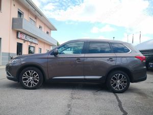 MITSUBISHI OUTLANDER 2.2, DI-D 4WD, 2018,4X4, manual, 7 locuri,leasing terminat - imagine 6