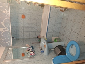 Apartament cu 3 camere  decomandat - imagine 4