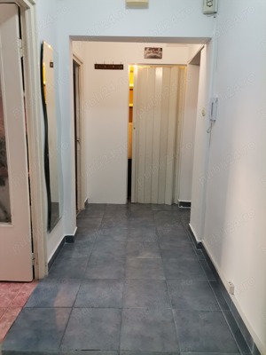 Apartament 3 camere, confort 1,semidecomandat zona Micro 2 - imagine 6