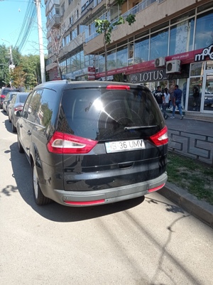 Ford Galaxy - imagine 7