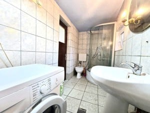 !!!REZERVAT!!!Casa în Gai str.Hatman Arbore renovată teren 697 mp cu grădina  - imagine 7