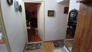 Apartament cu 4 camere, etaj intermediar, in Pipirig - imagine 2