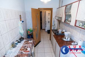 ID 2889 Apartament 2 camere CENTRAL - imagine 13