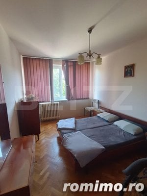 Apartament 3 camere, decomandat, et. 2, Bulevardul Cetatii