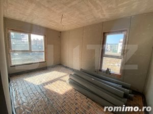 Apartament decomandat cu gradina, parcare, 3 camere în Giroc - imagine 4