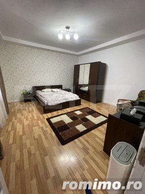 Apartament mobilat, parcare, curte, 3 camere, 91 mp Sinaia - imagine 3