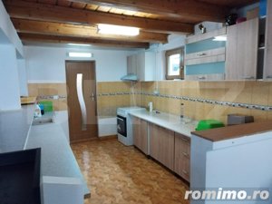 Casa 10 camere, teren 3763 mp, 240 utili, Peciu Nou - imagine 12