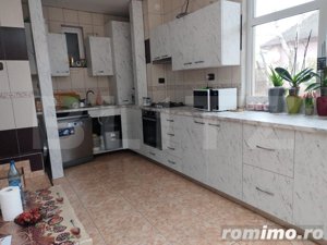 Casa 10 camere, teren 3763 mp, 240 utili, Peciu Nou - imagine 14