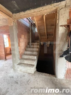 Duplex 5 camere, despartit prin garaj, 152 mp, Dumbravita - imagine 4