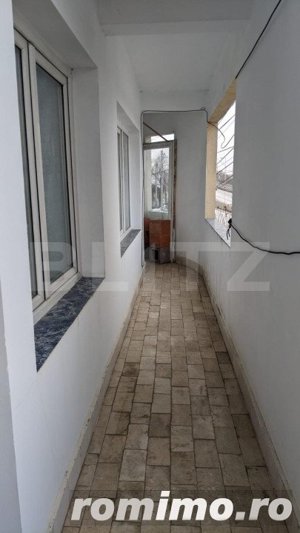 Casa individuala, suprafata generoasa, 360 mp utili, zona Mehala - imagine 7