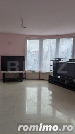 Casa individuala, suprafata generoasa, 360 mp utili, zona Mehala - imagine 11