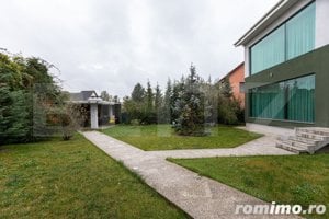 Vila, 8 camere, 790 mp utili, zona Lunei - imagine 4