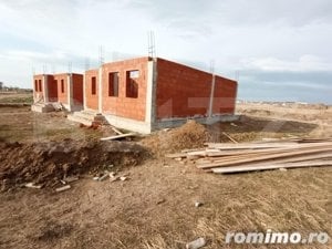 Oferta! Duplex de 118mp utili, P+1, 700 mp de teren, in Mosnita Noua!