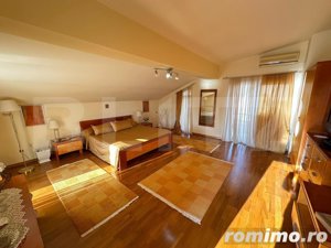 Casa 8 camere, 400 mp, teren 1000 mp, garaj, zona Braytim  - imagine 2