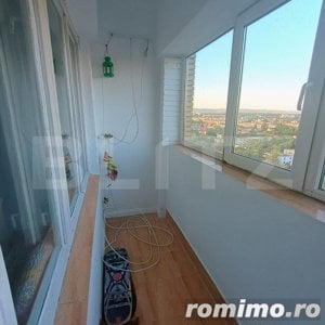 Apartament 4 camere, 3 balcoane inchise, zona Gara de Sud  - imagine 4