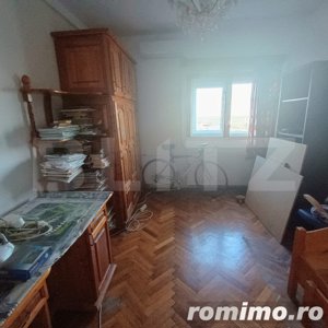 Apartament 4 camere, 3 balcoane inchise, zona Gara de Sud  - imagine 13